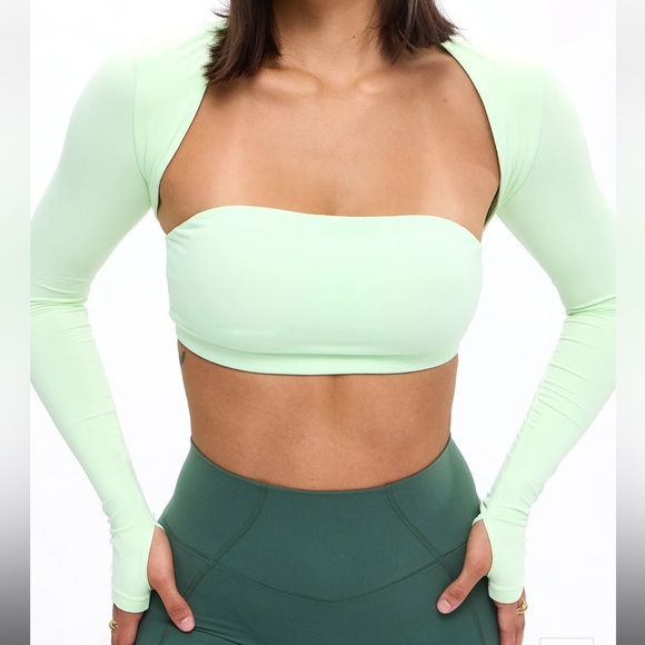 Airknit Bolero Shrug in Honeydew - Picture 3 of 5